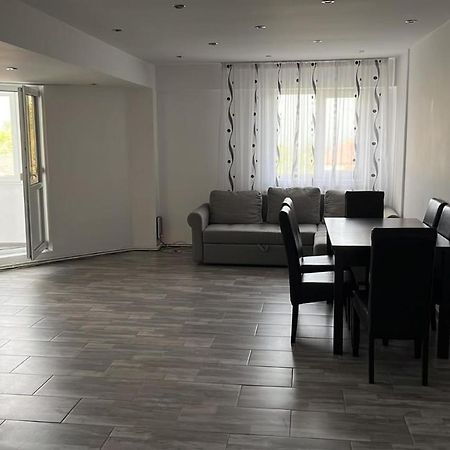 La Carmen ! Apartament Cu 3 Camere ! Вулкан Экстерьер фото